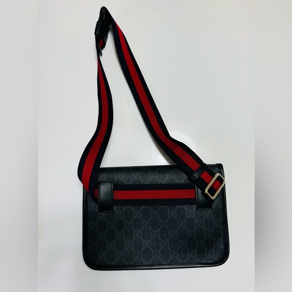 Gucci Belt Bag - Picture 4 of 4